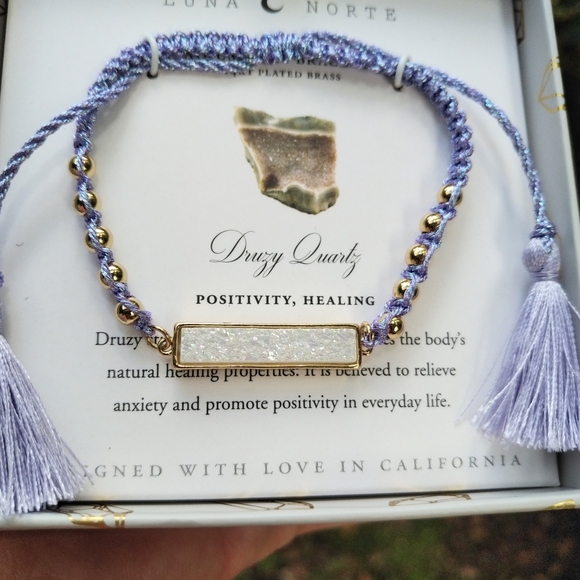 Luna🌙 Norte Lavender💜 Slide Closure Bracelet-NIB - Picture 3 of 11